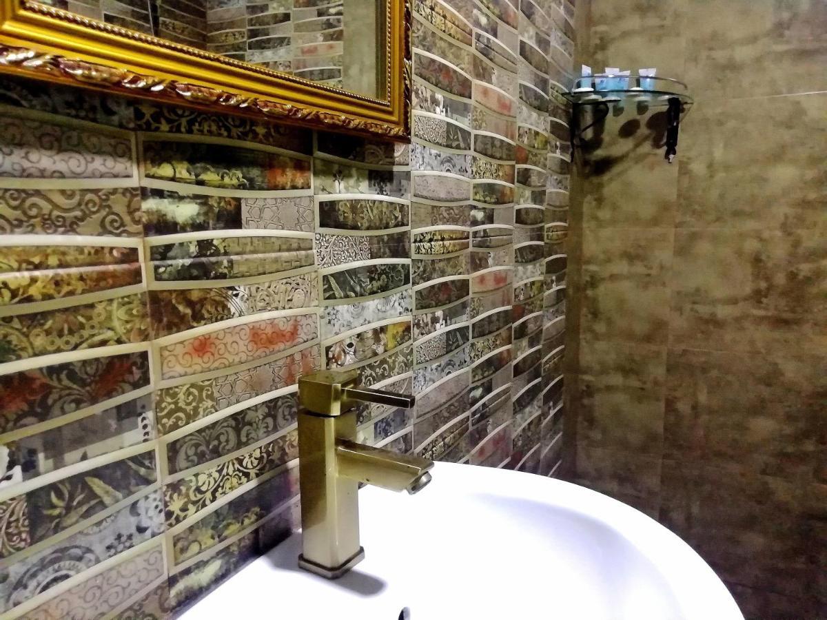 Winetorium Hotel Tbilisi Ngoại thất bức ảnh