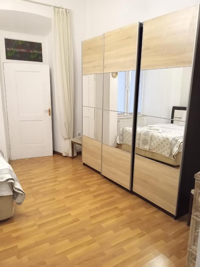 Winetorium Hotel Tbilisi Ngoại thất bức ảnh