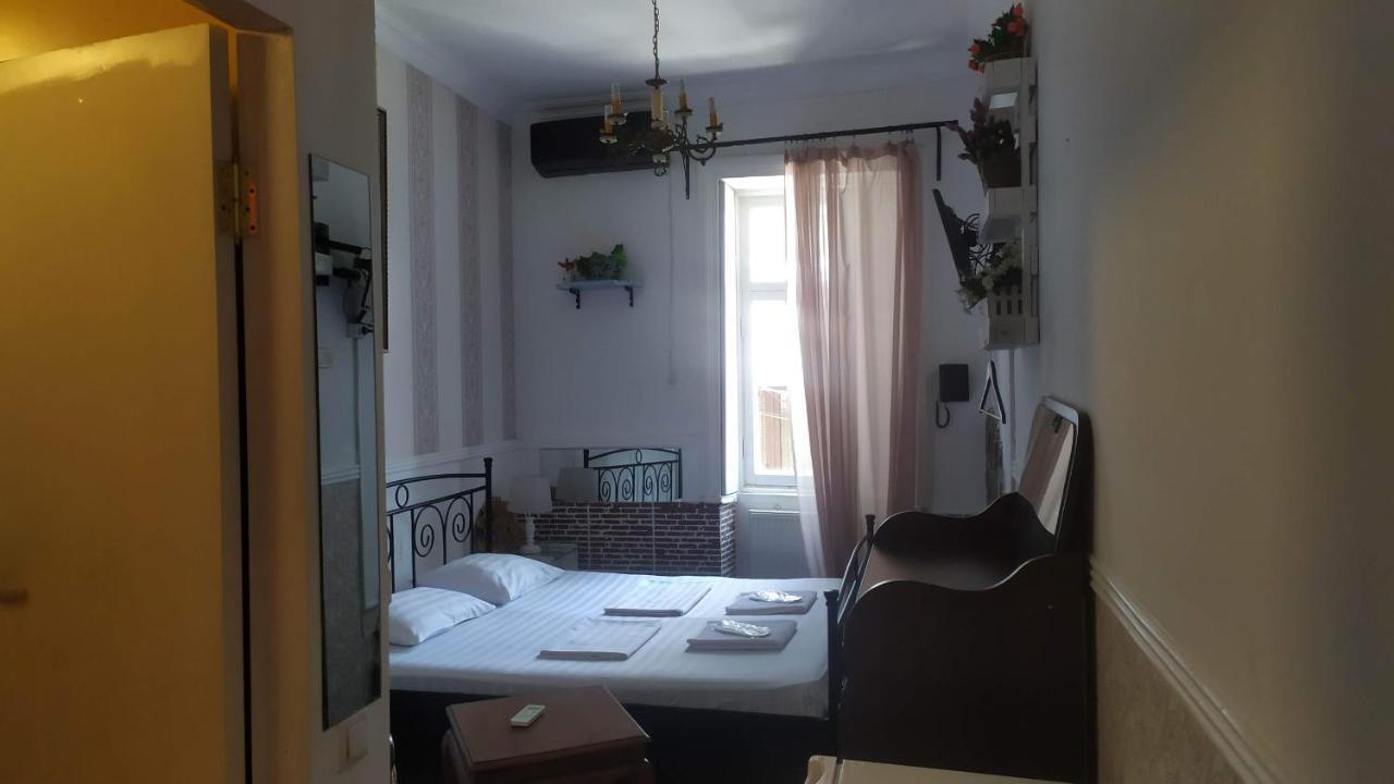Winetorium Hotel Tbilisi Ngoại thất bức ảnh